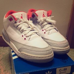 Jordan 3 white crimson